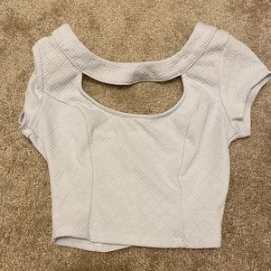 White crop top xs